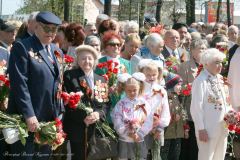 Празднование Дня Победы в Клину (фото из архива В.Кузьмина, 9 мая 2011 года)
