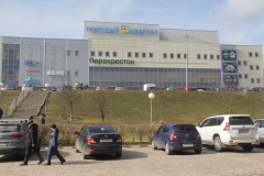 Торговый центр (фото В.Кузьмин, апрель, 2022)