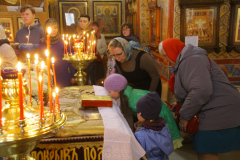 Светлый, православный праздник в храме «Успение Пресвятой Богородицы» (фото В.Кузьмин, апрель, 2022)