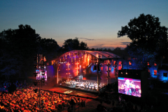 Световой и визуальный гала-концерт на музыку великого композитора (фото А.Еремеева, июль, 2022)