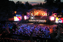 Световой и визуальный гала-концерт на музыку великого композитора (фото А.Еремеева, июль, 2022)