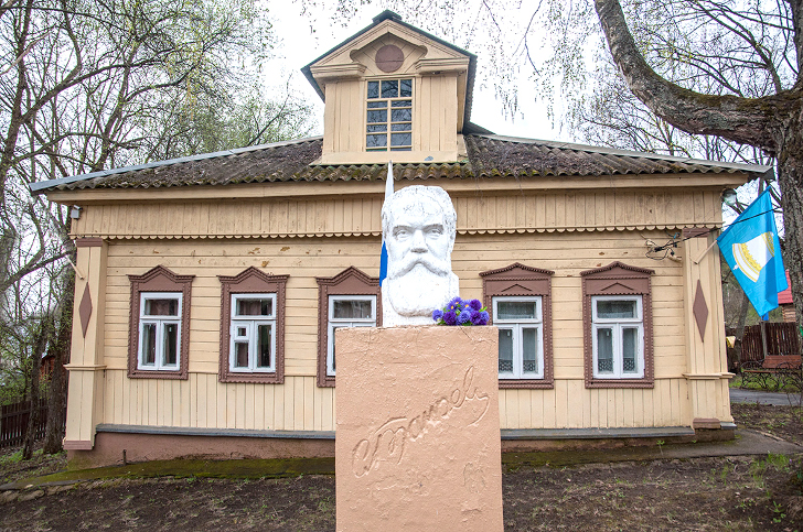 Дом-музей Сергея Ивановича Танеева в Дюдькове