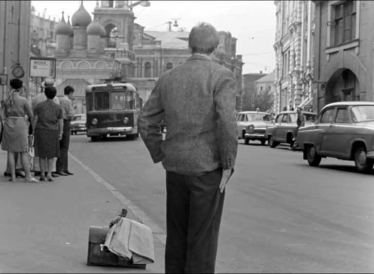 Кадр из фильма «Берегись автомобиля». Режиссер Э. Рязанов. 1966 год