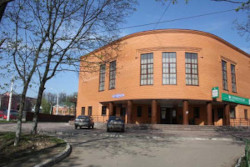Выставочный зал им. Ю.В.Карапаева