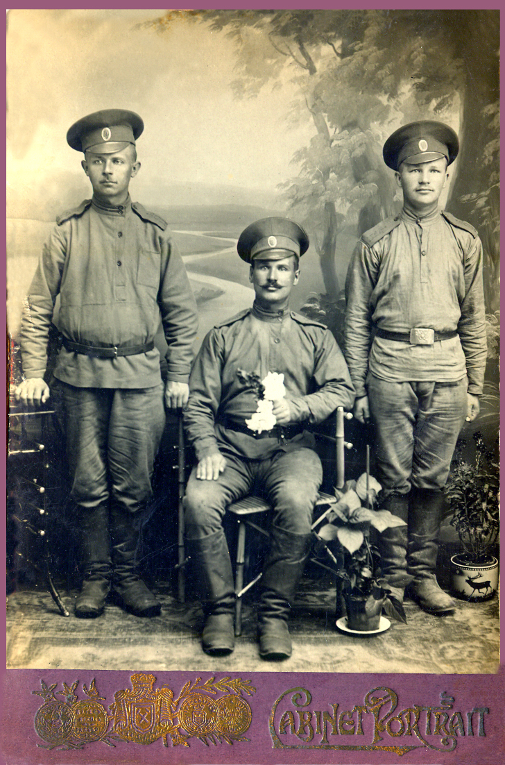 Семья Кабановых отец и сыновья 1901 год