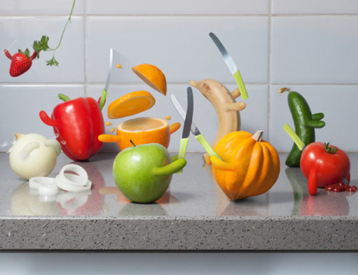 Кухонная битва овощей и фруктов! Зарезали помидор :(