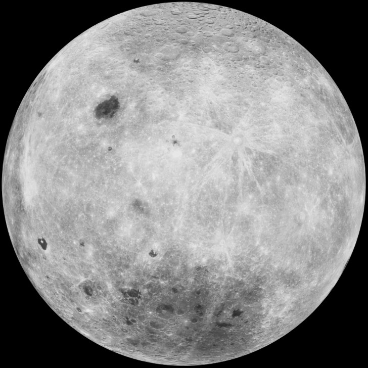  Обратная сторона Луны. Потемнение внизу — кратер Бассейн Южный полюс — Эйткен, диаметр 2500 км. Снимок КА Lunar Reconnaissance Orbiter (NASA), 2009 г. 