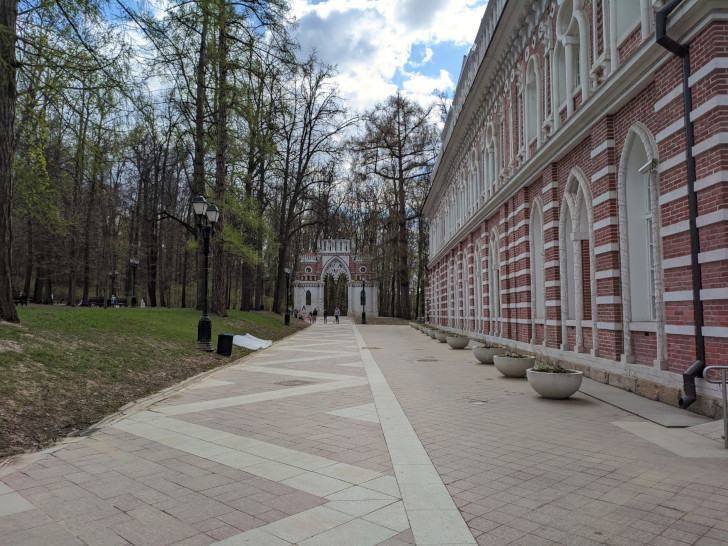 г.Москва, Парк «Царицыно» (фото Олег Д., апрель, 2023)