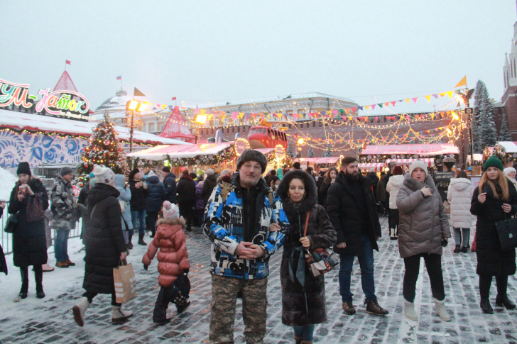 Поездка в Москву в новогодние каникулы (фото В.Кузьмин, январь, 2023)