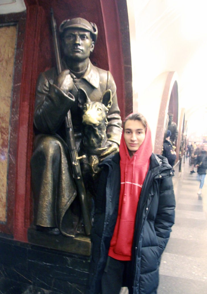 Поездка в Москву в новогодние каникулы (фото В.Кузьмин, январь, 2023)