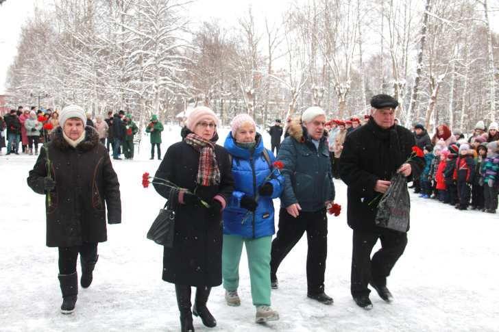 В память о тяжелых временах из 1941 года (фото В.Кузьмин, г.Высоковск, декабрь, 2022)