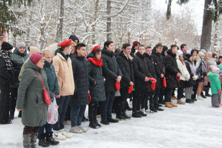 В память о тяжелых временах из 1941 года (фото В.Кузьмин, г.Высоковск, декабрь, 2022)