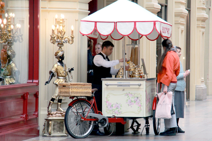 Фото из архива В.Кузьмина (г.Москва, сентябрь, 2022)