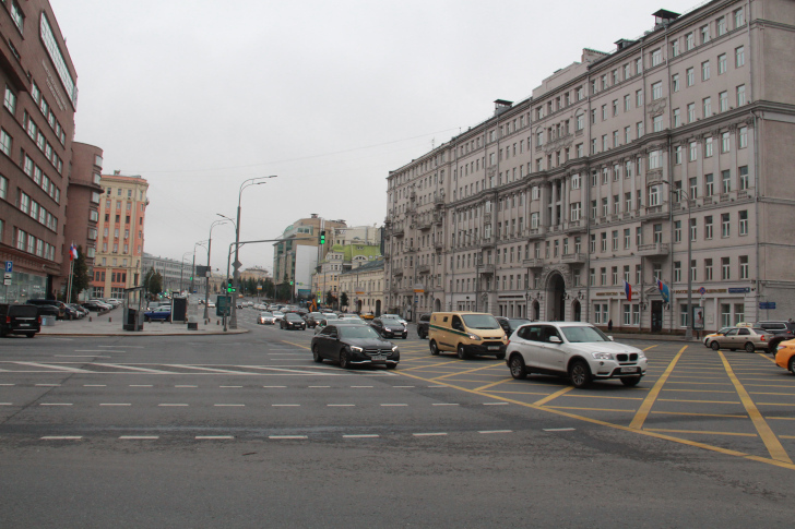 Уникальные остановки во времени (фото Василия и Дмитрия Кузьминых, г.Москва, сентябрь, 2022)