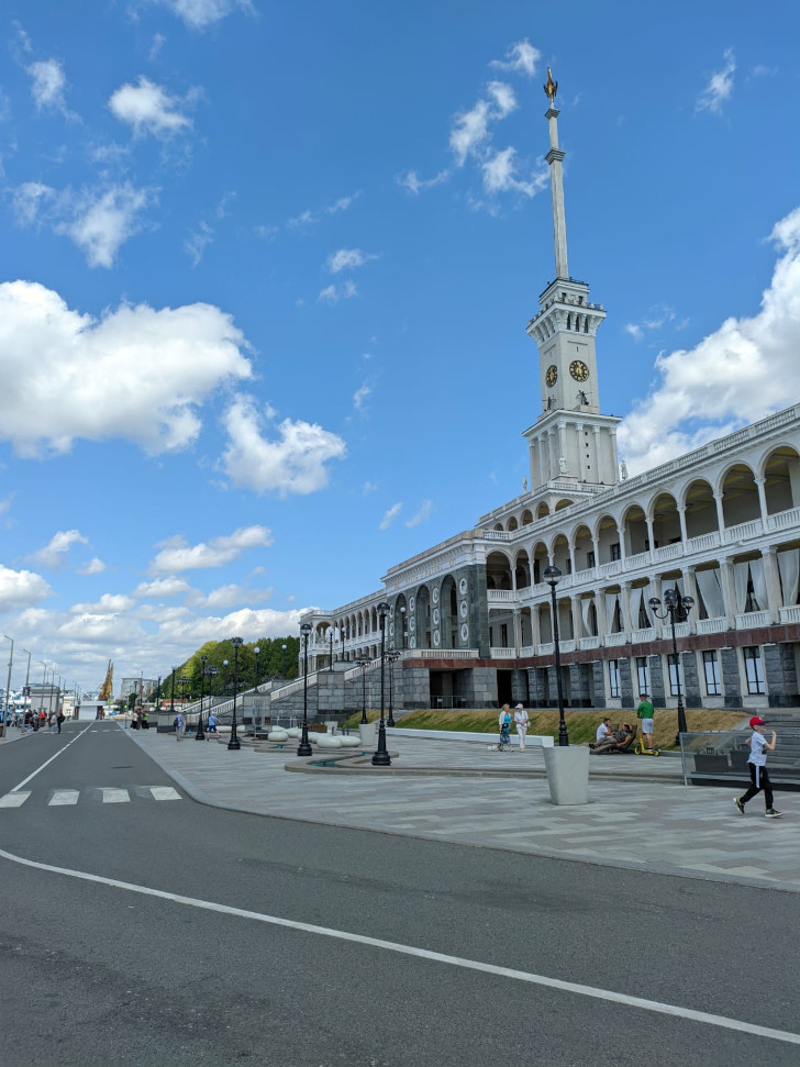 Северный речной вокзал (фото Олег Д., Москва, июль, 2023)