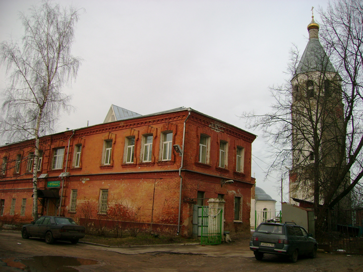 3 Здание Ц.П.Ш. при Воскресенской церкви (1762 год), Советская площадь