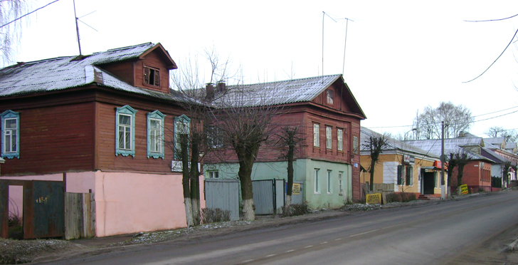 Кирпичный 2-х этажный жилой дом (середина XIX века улица Чайковского