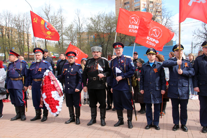 День Победы (фото Алексея Еремеева и Василия Кузьмина, 9 мая 2022 года)