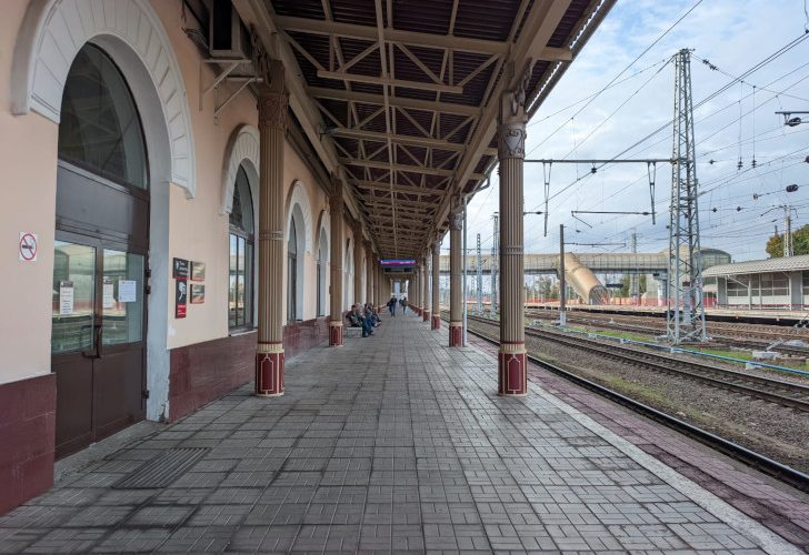 Тверская область, г. Бологое, ж/д вокзал (фото Олег Д, сентябрь, 2023)