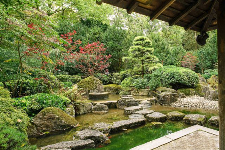 Японский сад – это больше, чем простой набор правил, которым достаточно следовать, чтобы сложился стилистически единый экстерьер. Японский сад – это высказывание. © thegrassgirl