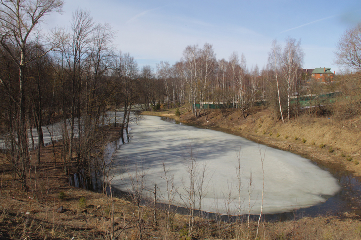 Старица реки Сестра (г.Клин, фото В.Кузьмин, апрель, 2022)