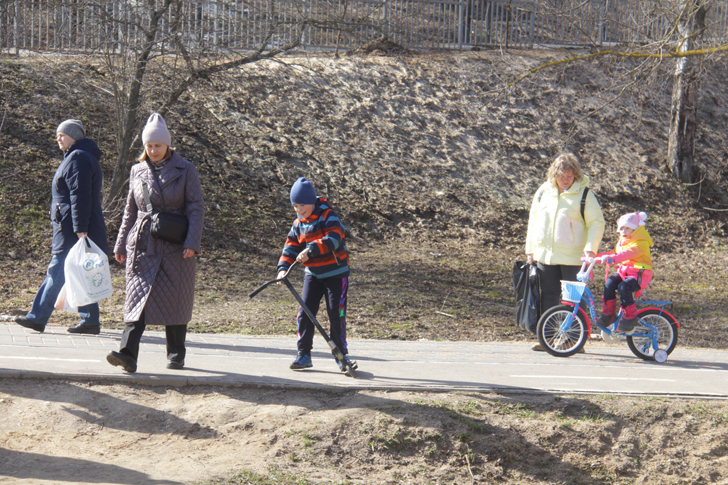 Велопрогулка (г.Клин, фото В.Кузьмин, апрель, 2022)
