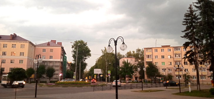 г.Клин, сквер Афанасьева (фото В.Кузьмин, июль, 2022)