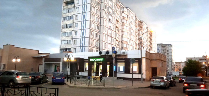 г.Клин, сквер Афанасьева (фото В.Кузьмин, июль, 2022)