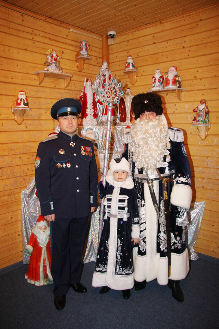 Всемирный казачий Дед Мороз. Поездка к Деду Морозу в Великий Устюг (фото В.Кузьмин, 2011 год)