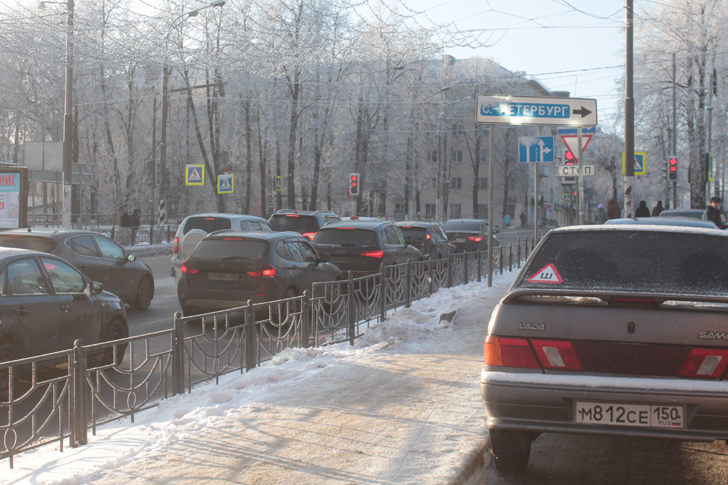 Зимняя прогулка, г.Клин, ул.Гагарина (фото В.Кузьмин, январь, 2024)