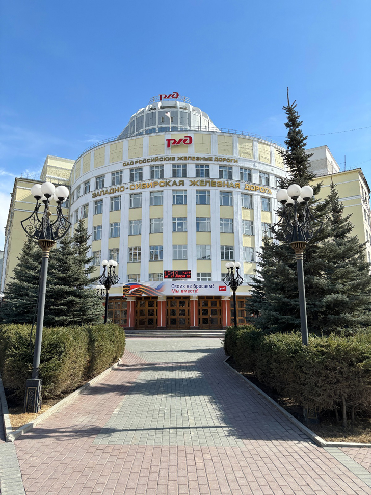 Новосибирск (фото Олег Д., апрель, 2024)