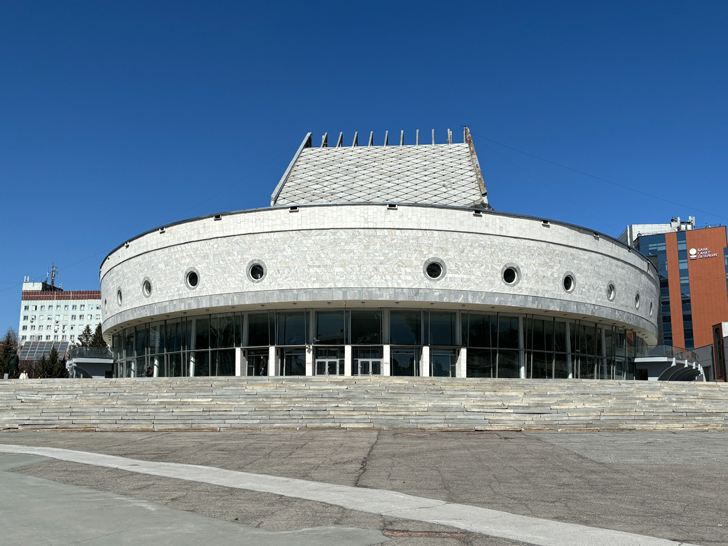 Новосибирск (фото Олег Д., апрель, 2024)