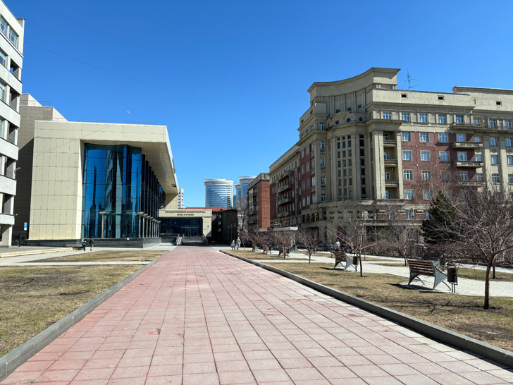 Новосибирск (фото Олег Д., апрель, 2024)