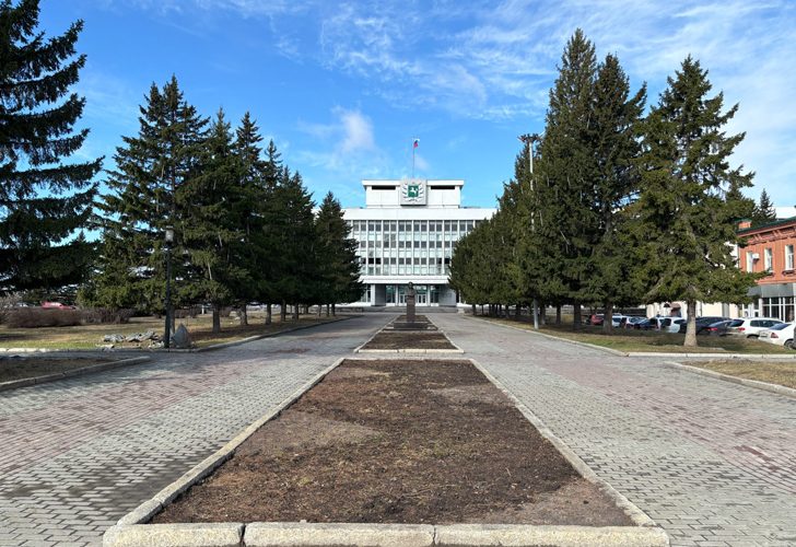 Город Томск (фото Олег Д., апрель, 2024)