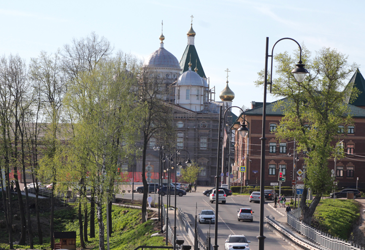 Город Клин, ул.Чайковского (фото В.Кузьмин, май, 2024)