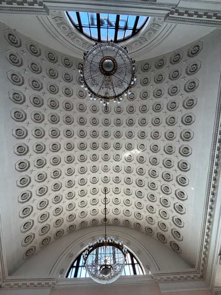 Ленинградская область, город Выборг (фото Олег Д., апрель, 2024)