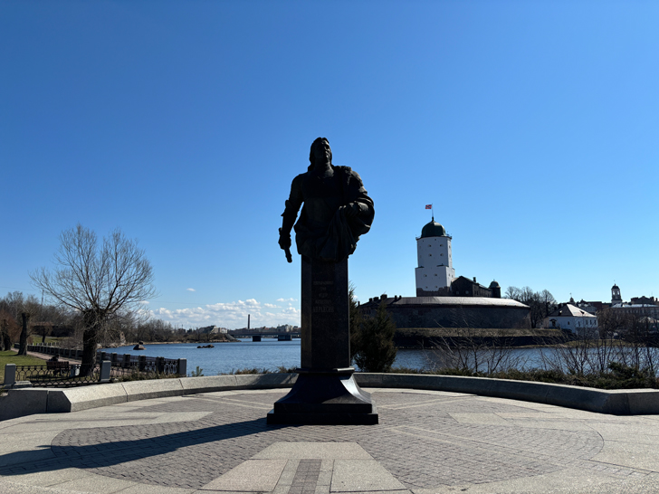 Ленинградская область, город Выборг (фото Олег Д., апрель, 2024)