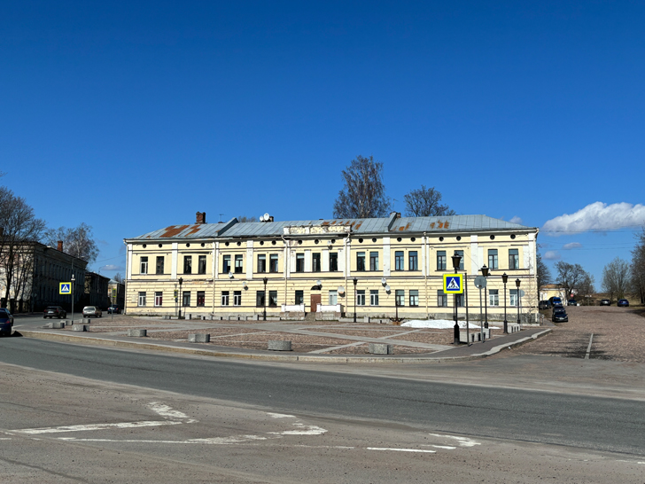 Ленинградская область, город Выборг (фото Олег Д., апрель, 2024)