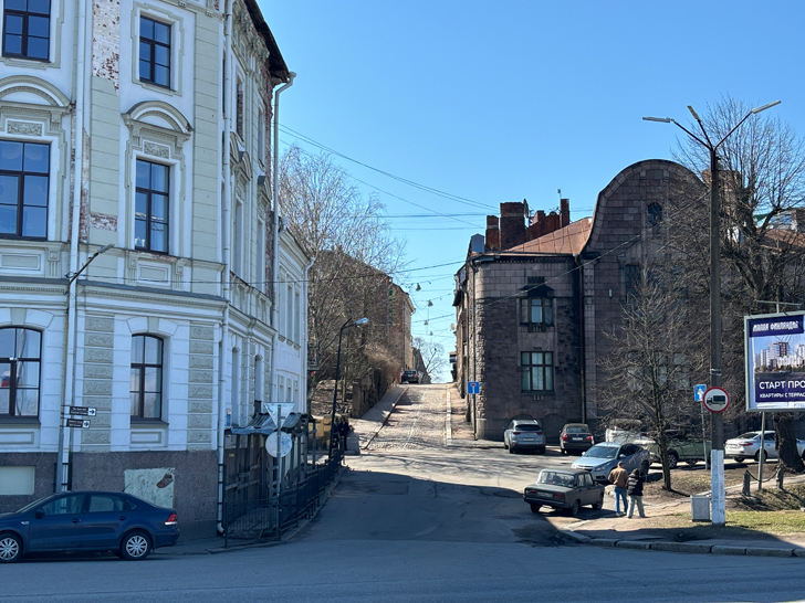 Ленинградская область, город Выборг (фото Олег Д., апрель, 2024)