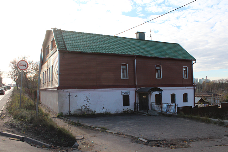 Город Клин, ул.Папивина (фото В.Кузьмин, октябрь, 2024)