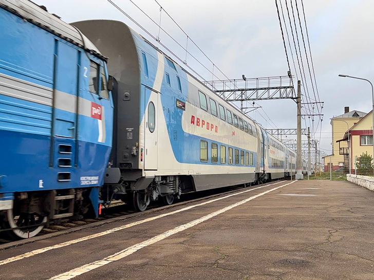 Поезд «Аврора» (фото Олег Д., ноябрь, 2024)