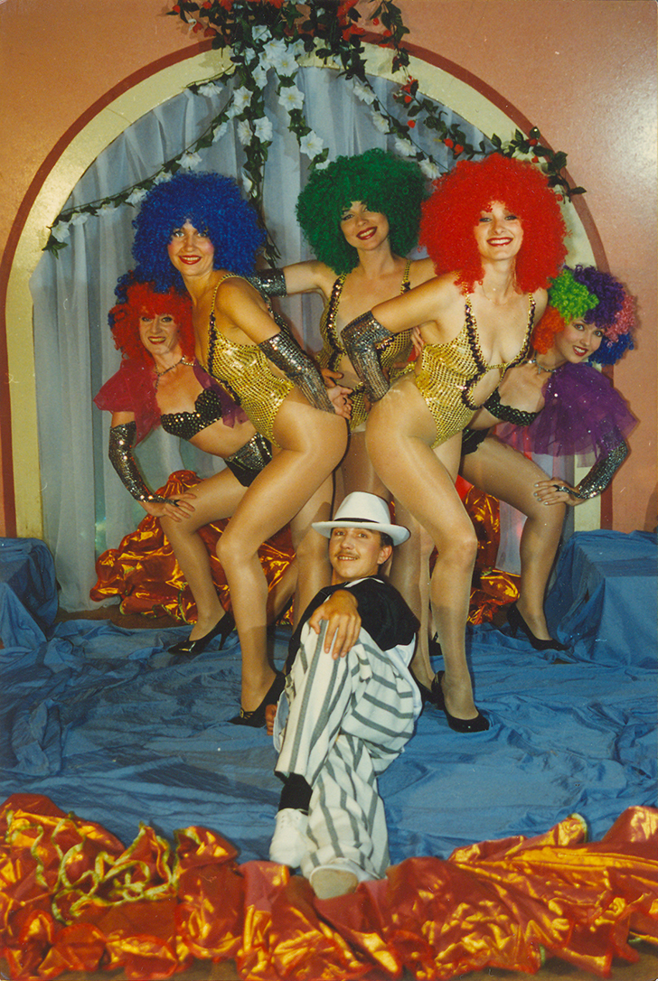 Исторический снимок из творчества Николая Ратникова и коллектива ШАРМ