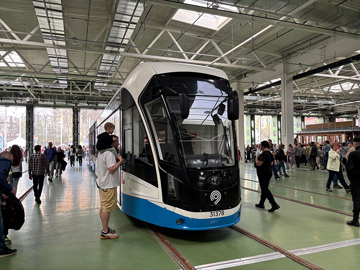 Фото Олег Д. (Москва, апрель, 2025)