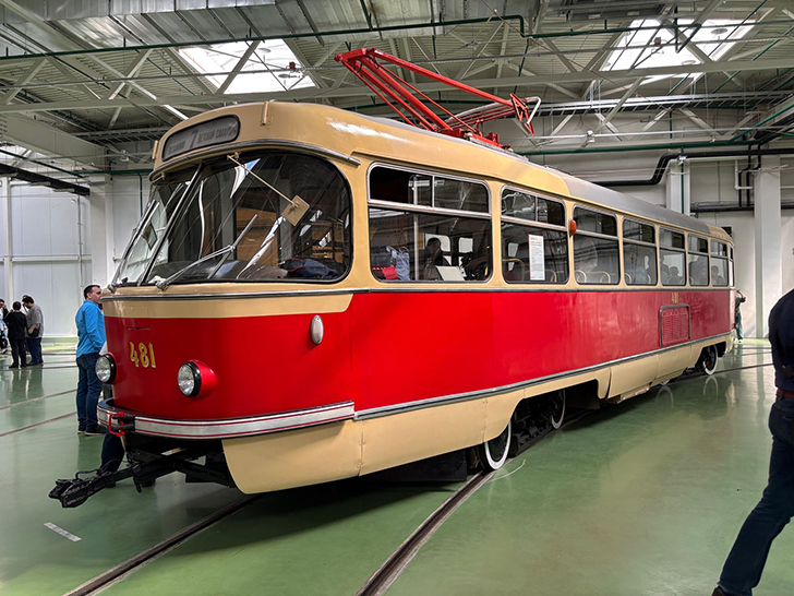 Фото Олег Д. (Москва, апрель, 2025)