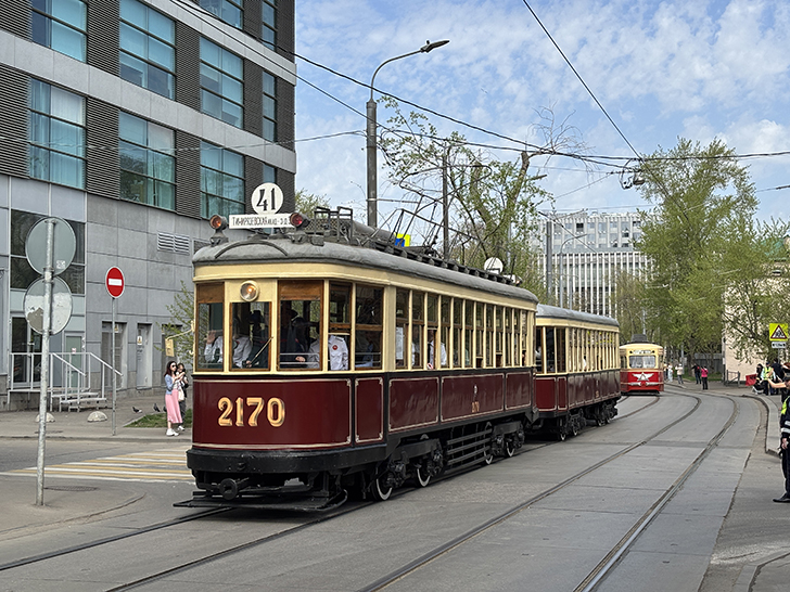 Фото Олег Д. (Москва, апрель, 2025)