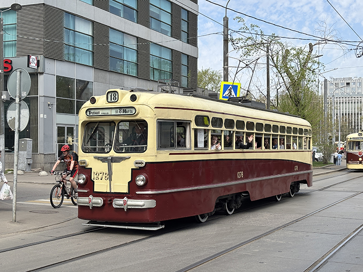 Фото Олег Д. (Москва, апрель, 2025)