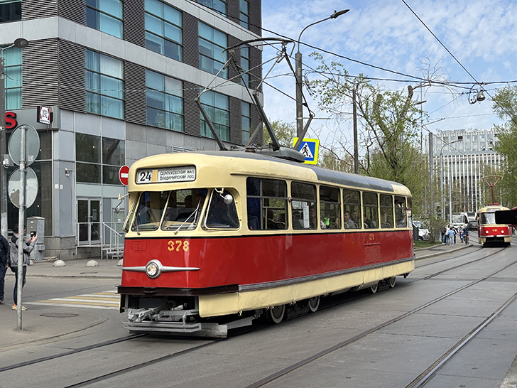 Фото Олег Д. (Москва, апрель, 2025)