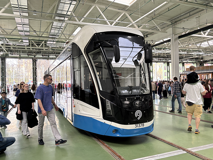 Фото Олег Д. (Москва, апрель, 2025)