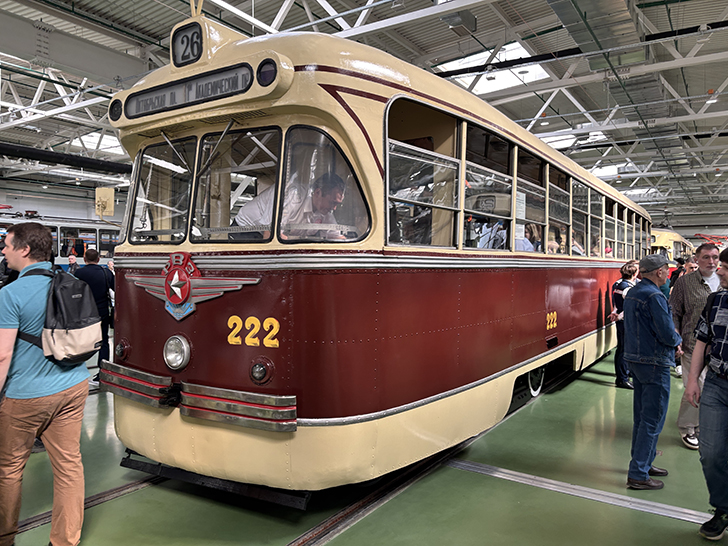 Фото Олег Д. (Москва, апрель, 2025)