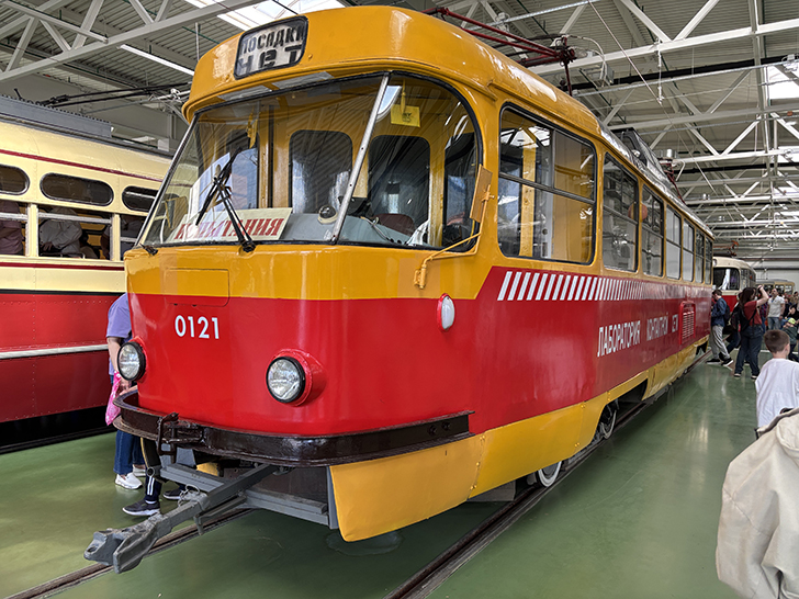 Фото Олег Д. (Москва, апрель, 2025)